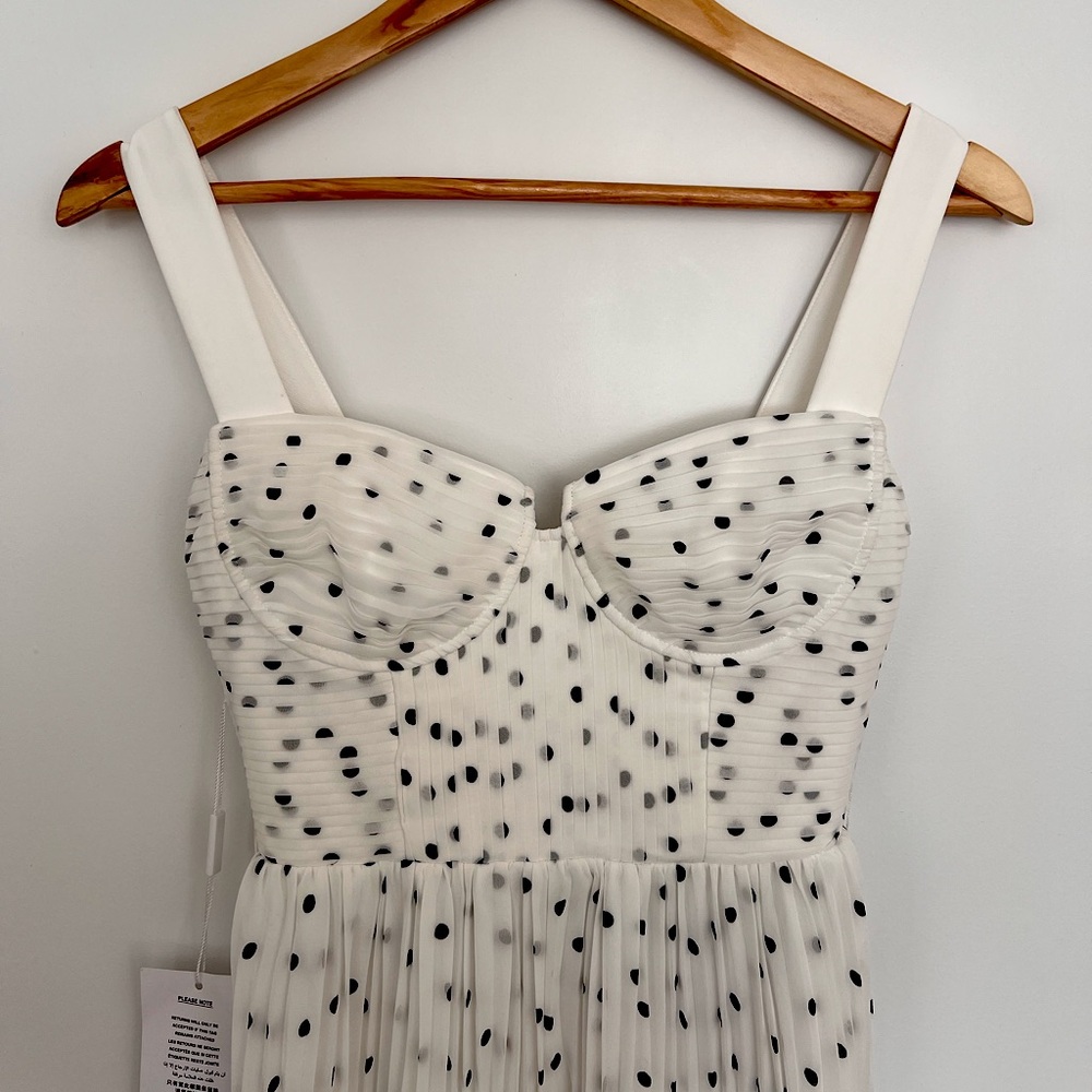 Self-Portrait BNWT white polka-dot dress. Size 0. - Picture 1 of 7